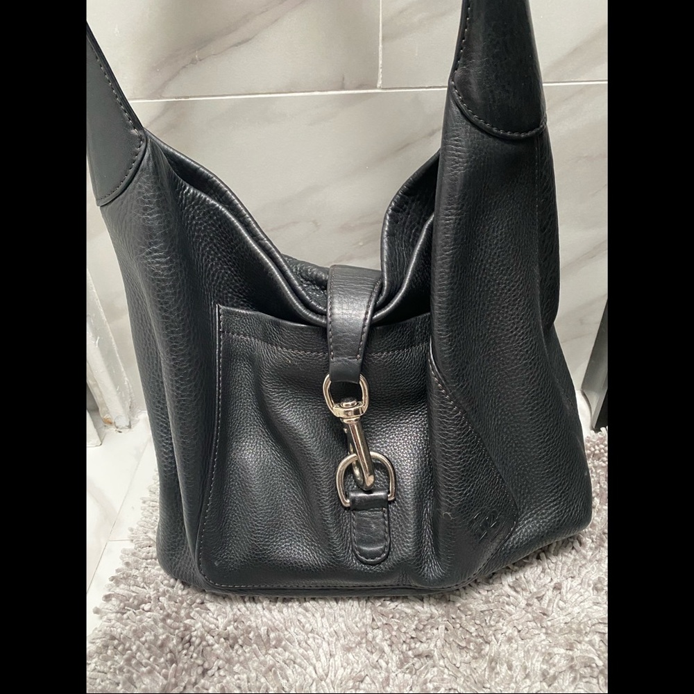 Dooney and Bourke pocketbook